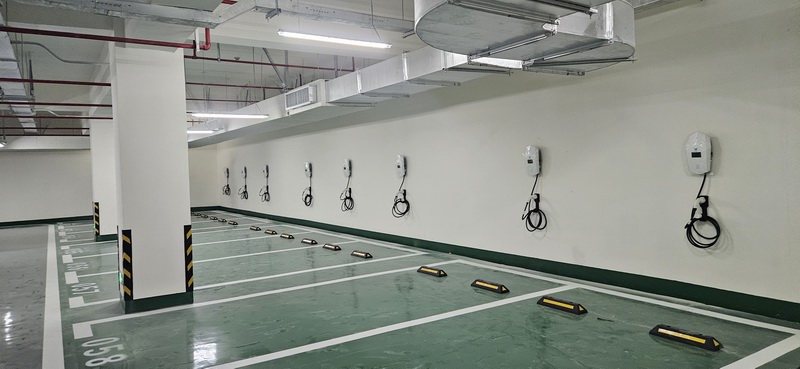 电动汽车新能源直流充电桩7kW